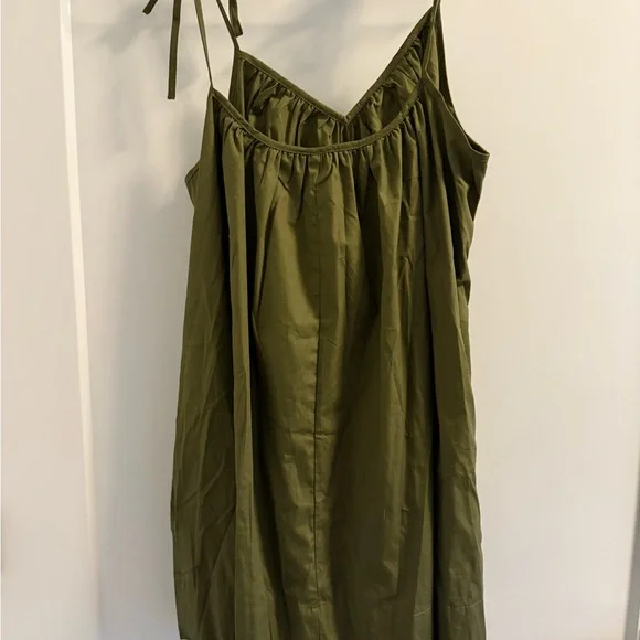 Missguided Mini Dress - Picture 2 of 3